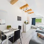 Superapart Obywatelska 42 - Near Pkp Ursus Polnocny Apartman