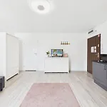 Apartman Superapart Obywatelska 42 - Near Pkp Ursus Polnocny Varsó