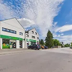 Superapart Obywatelska 42 - Near Pkp Ursus Polnocny Apartman Varsó