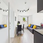 Apartman Superapart Obywatelska 42 - Near Pkp Ursus Polnocny Varsó