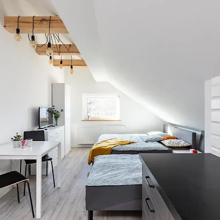 アパート Superapart Obywatelska 42 ワルシャワ