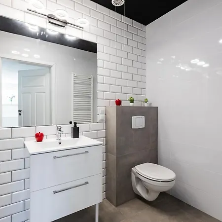 Superapart Obywatelska 42 * Varşova